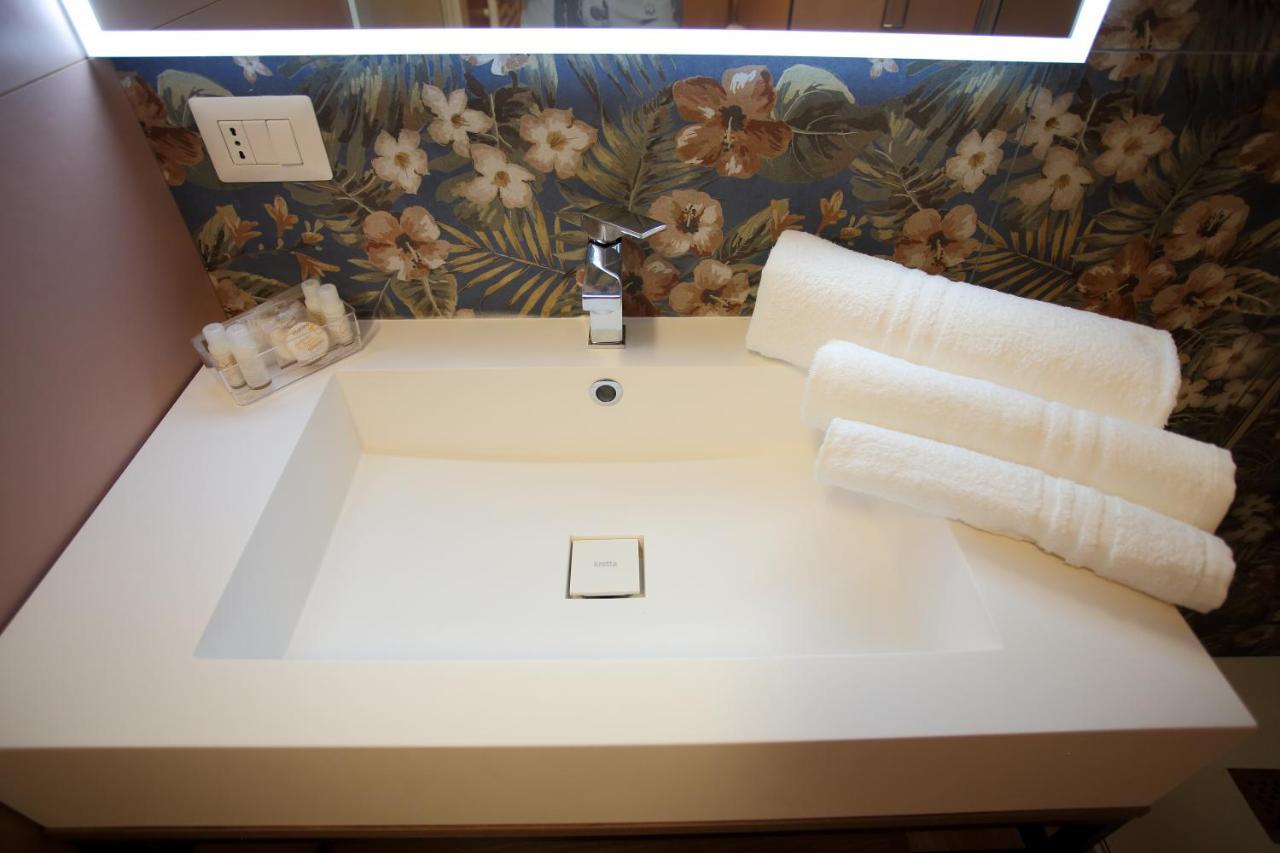 Casa Nera Guesthouse 몬테스카글리오소 외부 사진